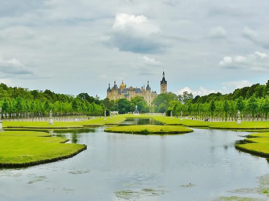 Préjugés 5: DLP ce n'est que des attractions